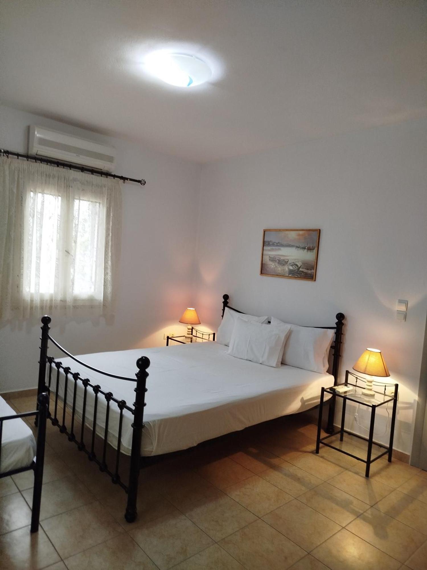 Eleana Studios Skyros Exterior foto